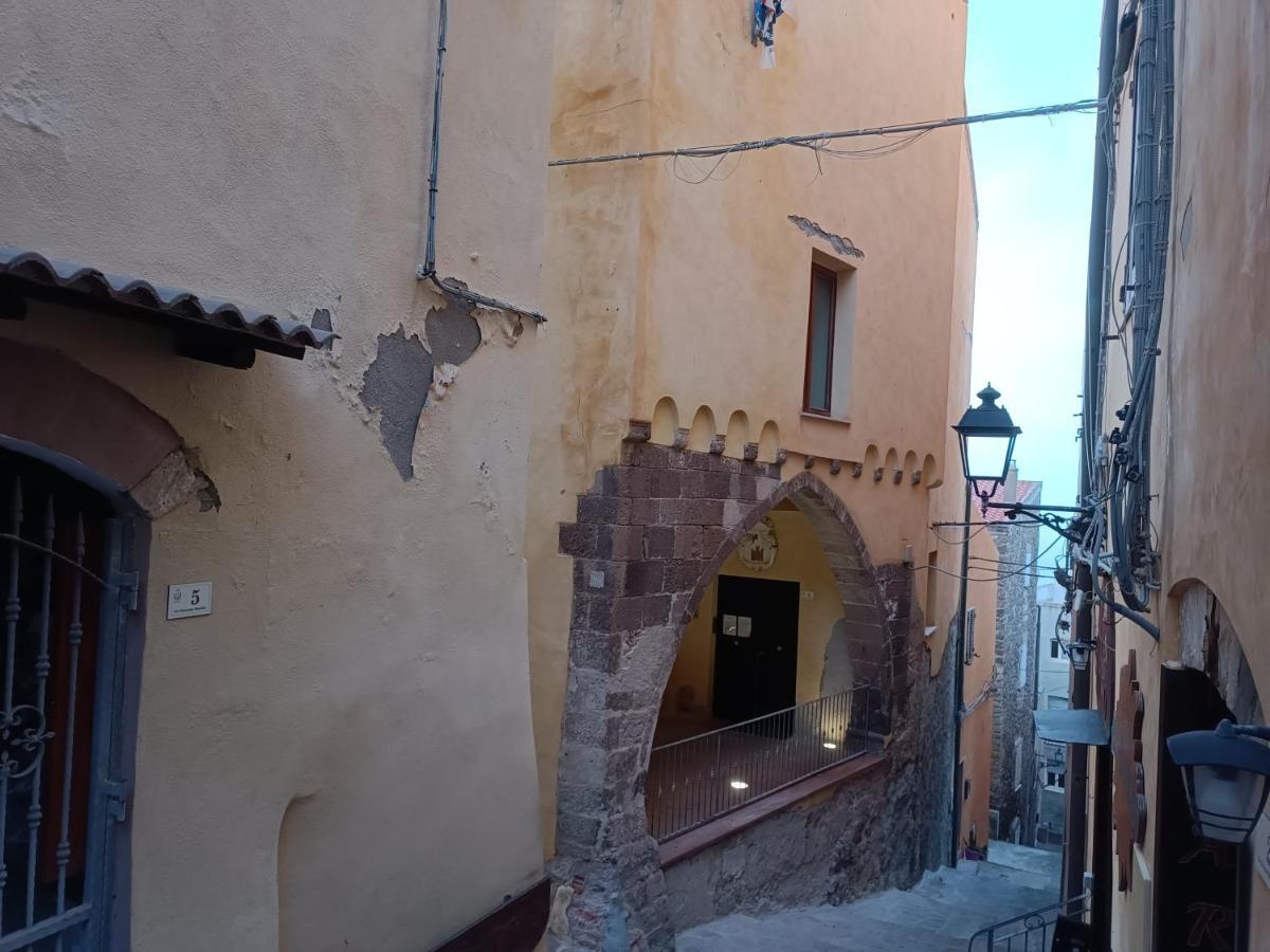 B&B Casa Doria Castelsardo Buitenkant foto