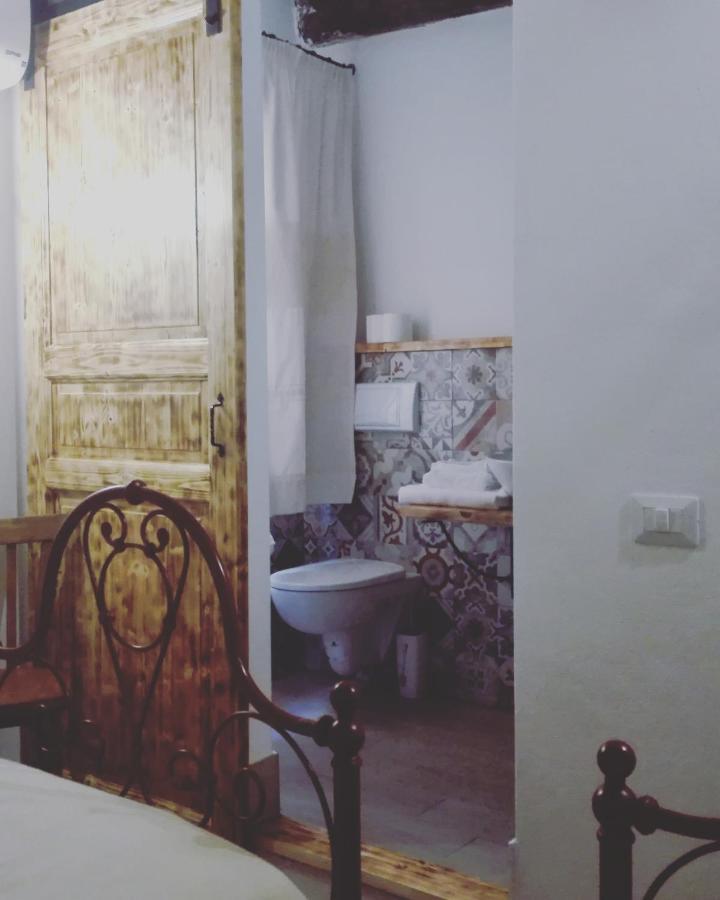 B&B Casa Doria Castelsardo Buitenkant foto